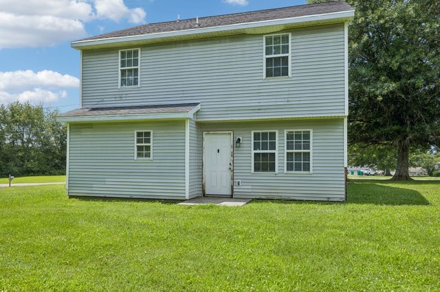 1101 Acorn Dr, Lewisburg, TN 37091