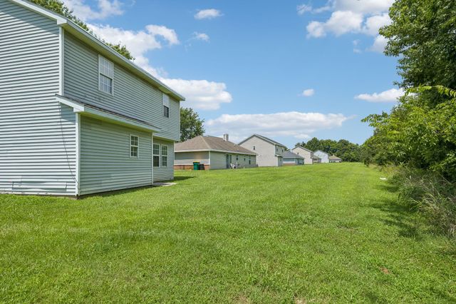 1101 Acorn Dr, Lewisburg, TN 37091