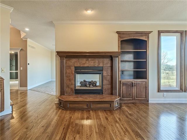 14770 S St Andrew Avenue, Olathe, KS 66061