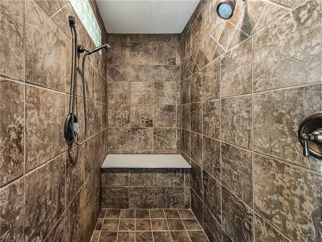 14770 S St Andrew Avenue, Olathe, KS 66061