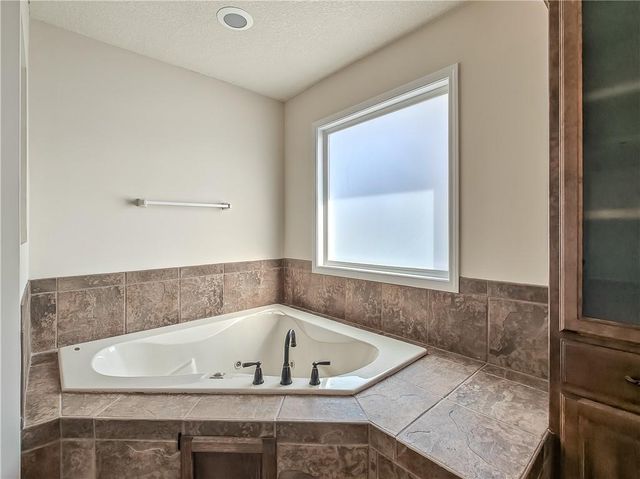 14770 S St Andrew Avenue, Olathe, KS 66061