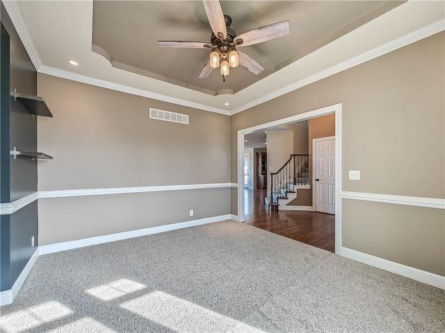 14770 S St Andrew Avenue, Olathe, KS 66061