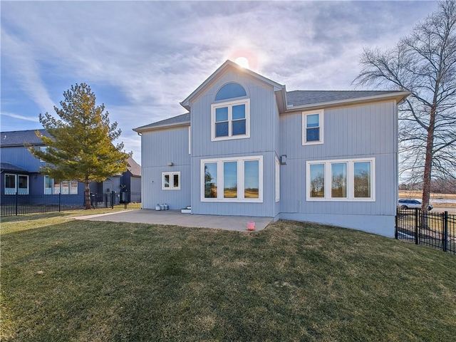 14770 S St Andrew Avenue, Olathe, KS 66061