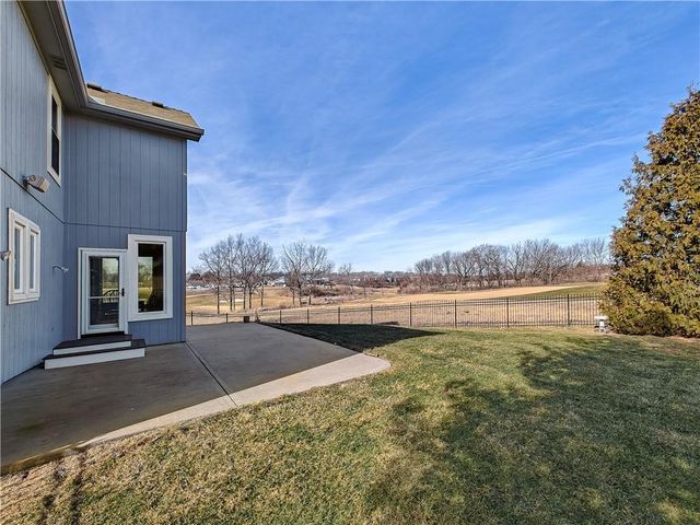 14770 S St Andrew Avenue, Olathe, KS 66061