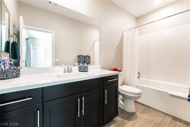 600 North Carriage Hill Drive 2161, Las Vegas, NV 89138