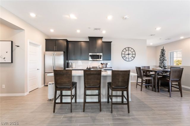 600 North Carriage Hill Drive 2161, Las Vegas, NV 89138