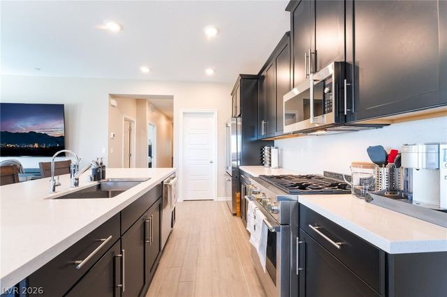 600 North Carriage Hill Drive 2161, Las Vegas, NV 89138