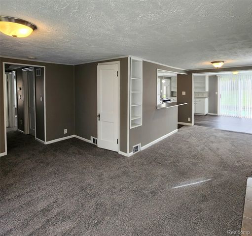 1110 FERGUSON Street, Orion Charter Township, MI 48362