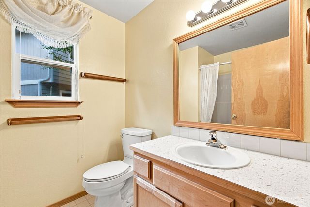 1846 53rd Loop SE, Olympia, WA 98501