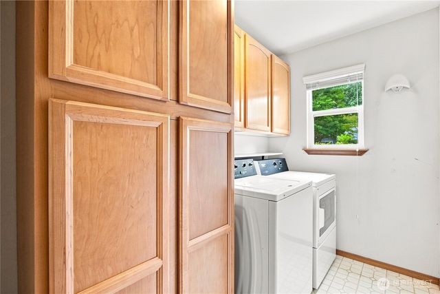 1846 53rd Loop SE, Olympia, WA 98501