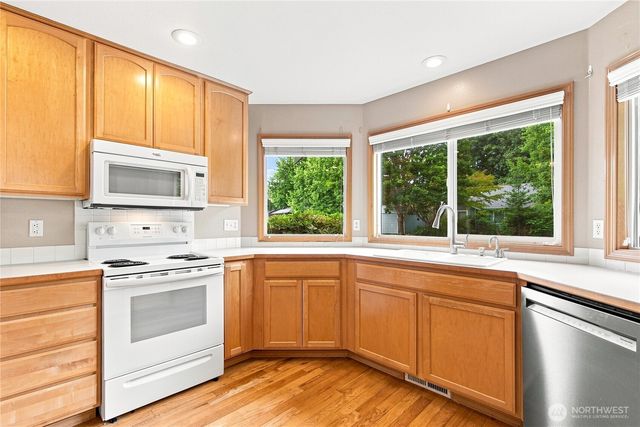 1846 53rd Loop SE, Olympia, WA 98501