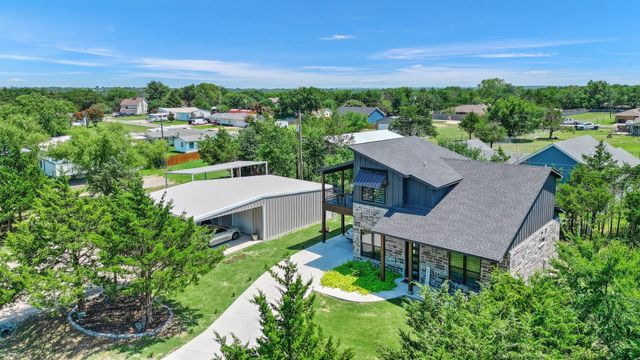 192 Ila Drive, Pottsboro, TX 75076