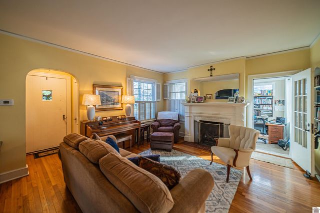 304 Alben Barkley Drive, Paducah, KY 42001
