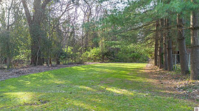 304 Alben Barkley Drive, Paducah, KY 42001