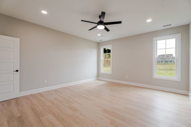 10280 DALMATIAN DR, Mcgaheysville, VA 22840