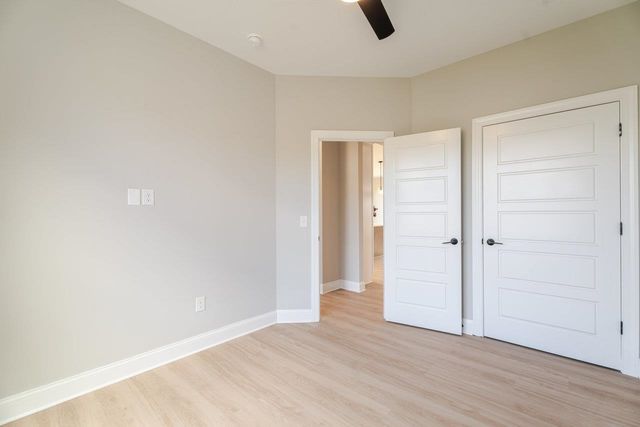 10280 DALMATIAN DR, Mcgaheysville, VA 22840