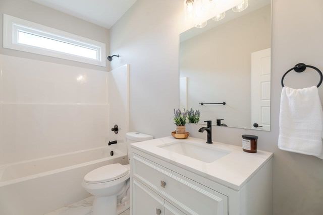 10280 DALMATIAN DR, Mcgaheysville, VA 22840