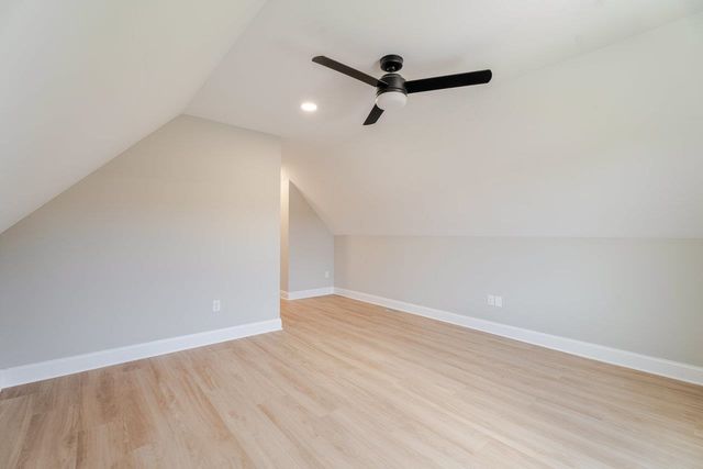 10280 DALMATIAN DR, Mcgaheysville, VA 22840