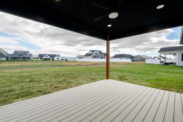 10280 DALMATIAN DR, Mcgaheysville, VA 22840