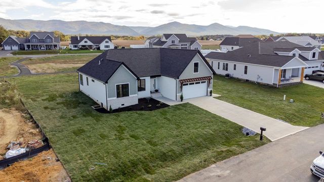 10280 DALMATIAN DR, Mcgaheysville, VA 22840