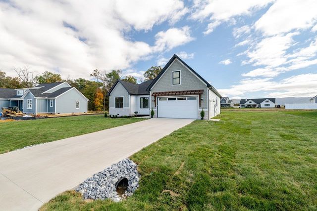 10280 DALMATIAN DR, Mcgaheysville, VA 22840