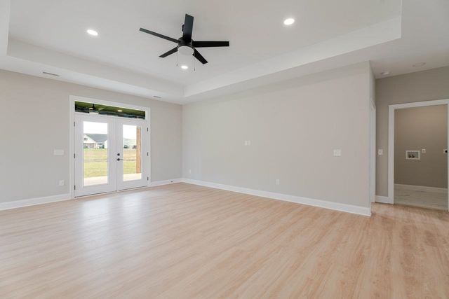 10280 DALMATIAN DR, Mcgaheysville, VA 22840