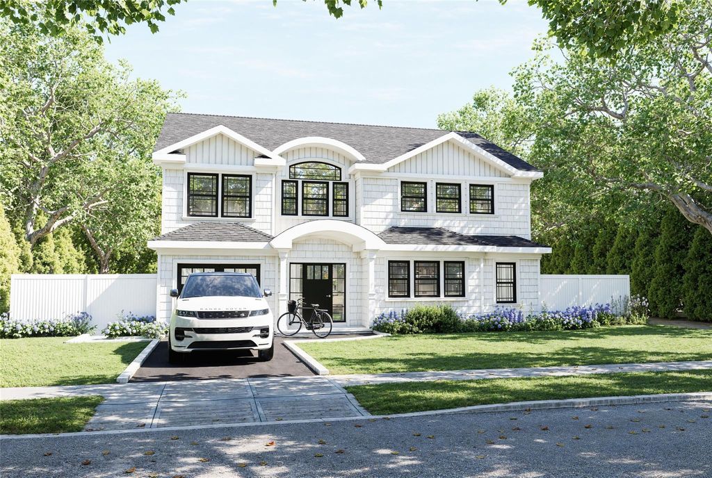 41 Preston Lane, Syosset, NY 11791