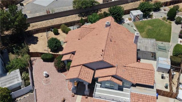 20404 Half Moon Court, Apple Valley, CA 92308