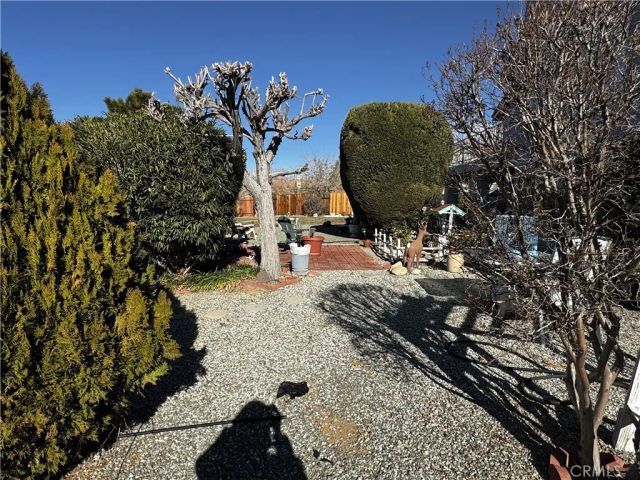 20404 Half Moon Court, Apple Valley, CA 92308