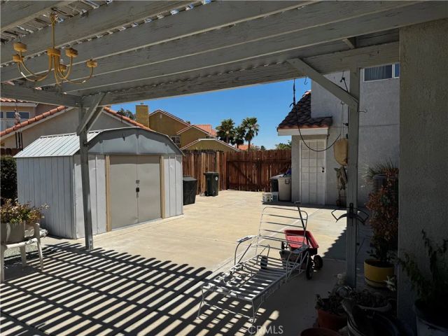 20404 Half Moon Court, Apple Valley, CA 92308