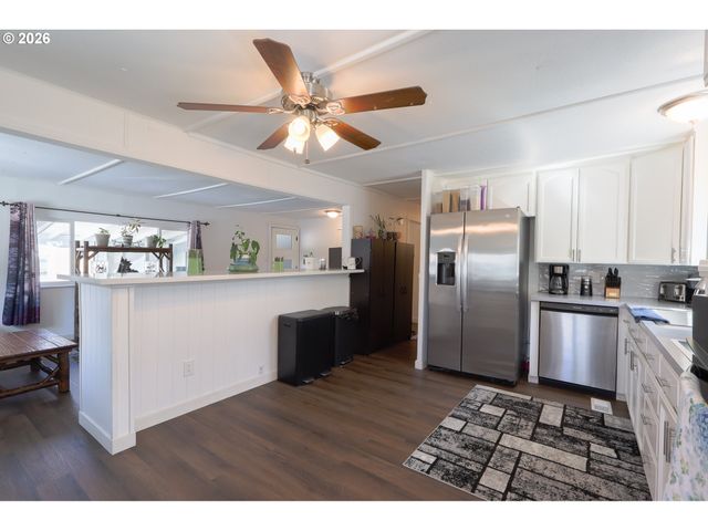 1901 Se MINTER BRIDGE Rd 15, Hillsboro, OR 97123