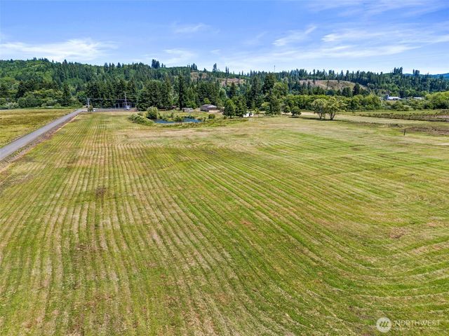 1608 State Route 6, Raymond, WA 98577