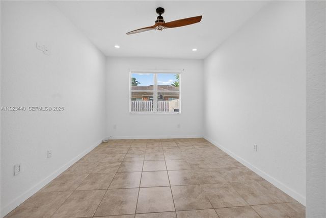 23734 SW 110th Pl, Homestead, FL 33032