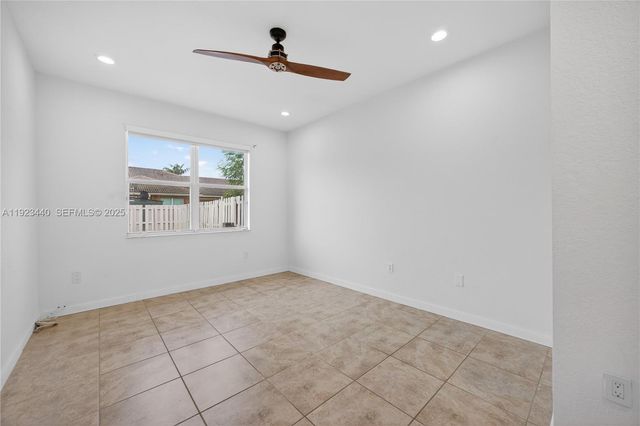 23734 SW 110th Pl, Homestead, FL 33032