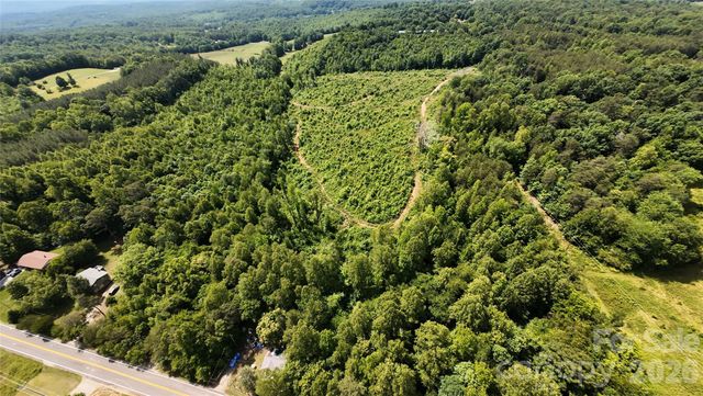 3469 Jamestown Road, Morganton, NC 28655