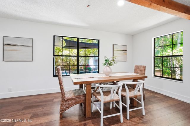 355 19TH Street, Atlantic Beach, FL 32233