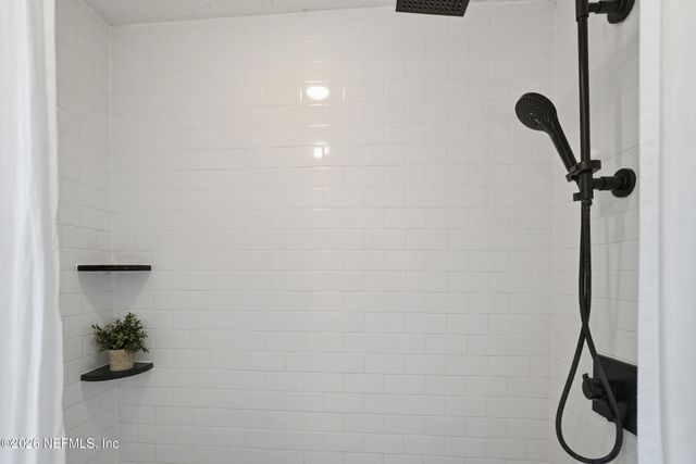 355 19TH Street, Atlantic Beach, FL 32233