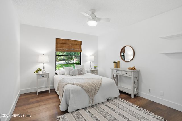 355 19TH Street, Atlantic Beach, FL 32233