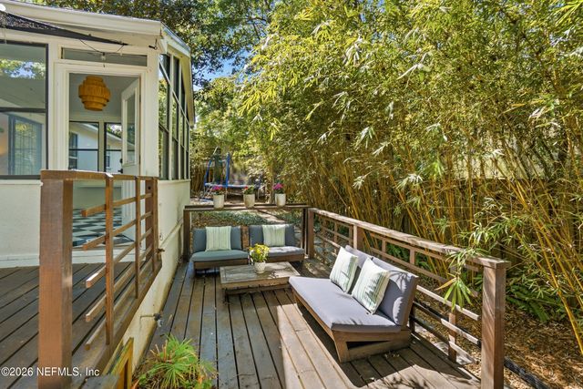 355 19TH Street, Atlantic Beach, FL 32233