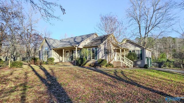 9206 Barker Road, Athens, AL 35614