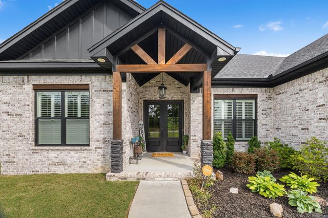 632 Feldspar Drive, Sherwood, AR 72120