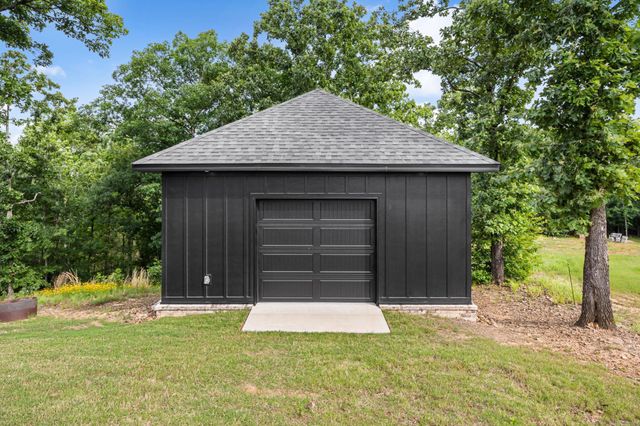 632 Feldspar Drive, Sherwood, AR 72120