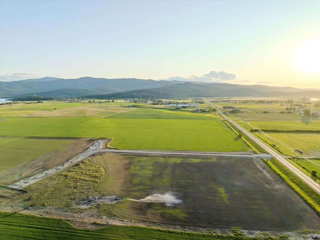 936 Mt Highway 82, Somers, MT 59932 photo 9