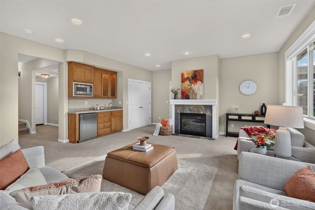6652 Waterton Circle, Mukilteo, WA 98275