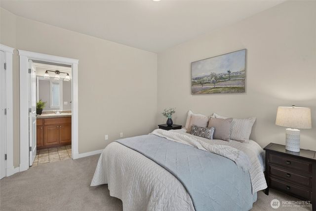 6652 Waterton Circle, Mukilteo, WA 98275
