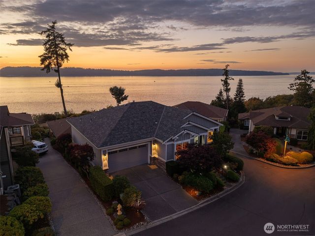 6652 Waterton Circle, Mukilteo, WA 98275