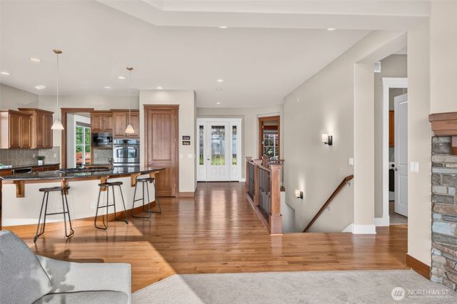 6652 Waterton Circle, Mukilteo, WA 98275