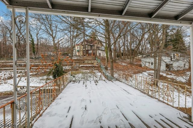 16 N Mountain Ave, Montclair Twp., NJ 07042