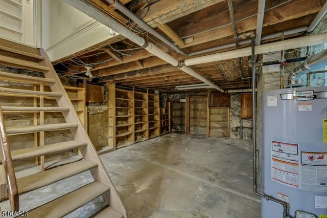 16 N Mountain Ave, Montclair Twp., NJ 07042