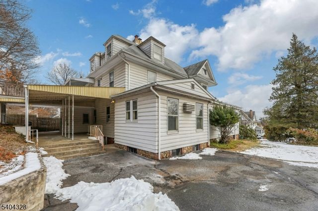 16 N Mountain Ave, Montclair Twp., NJ 07042